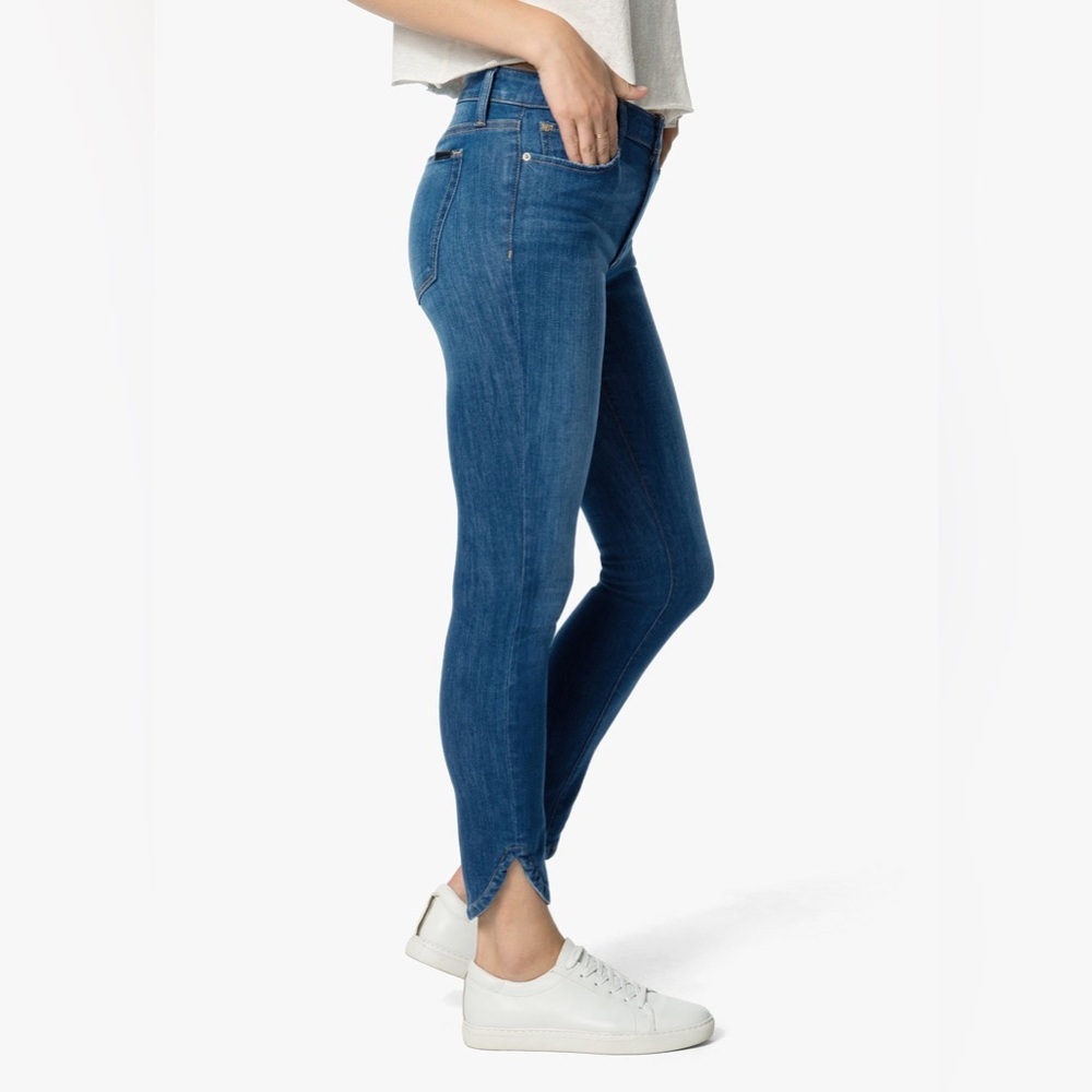 Joe’s Jeans The Icon Mid Rise Skinny Ankle - Size 27